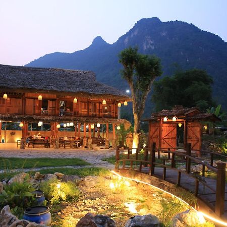 Ha Giang Eco Stone House - Tours & Rental Motorbike ภายนอก รูปภาพ