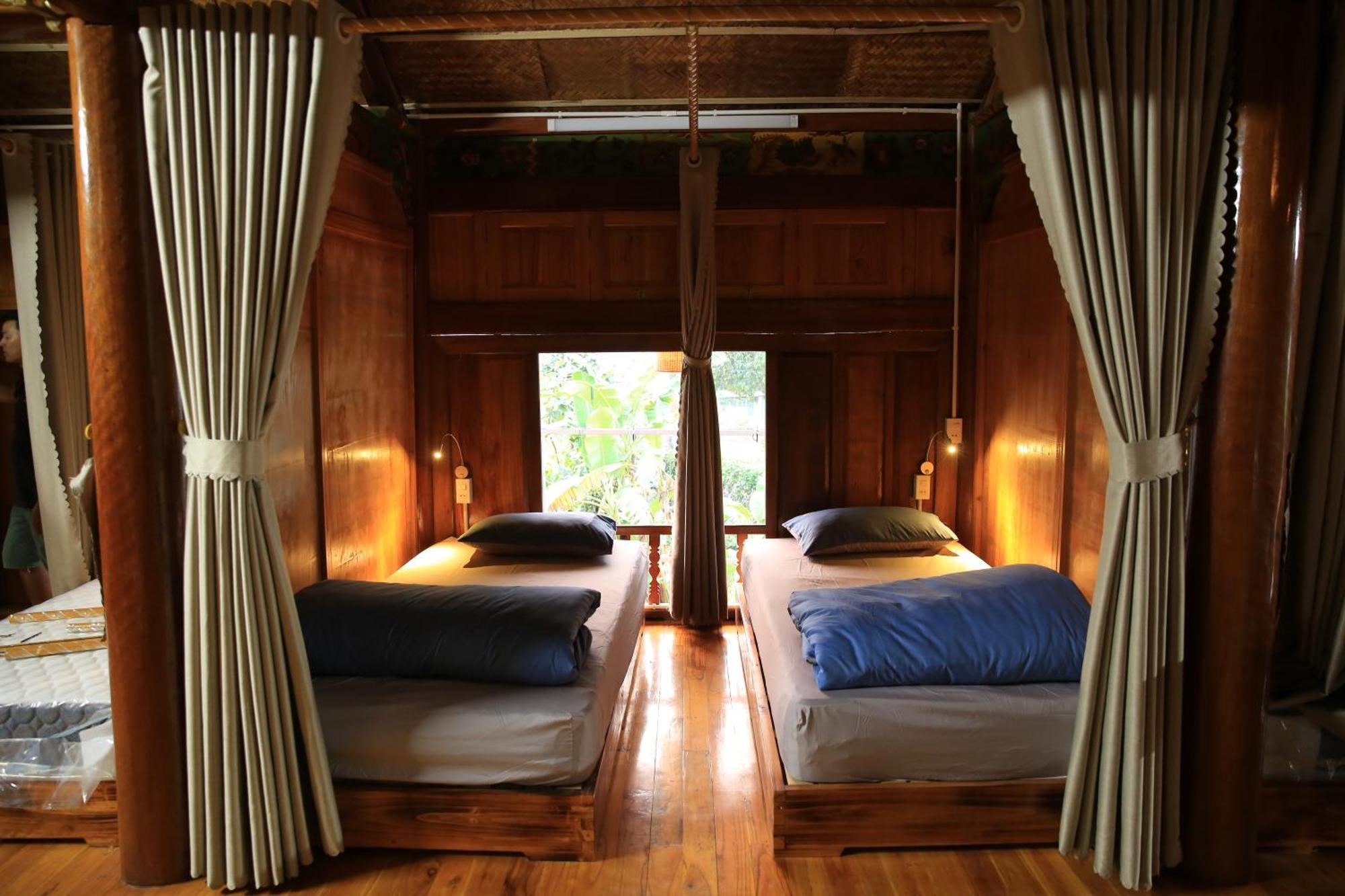 Ha Giang Eco Stone House - Tours & Rental Motorbike ภายนอก รูปภาพ