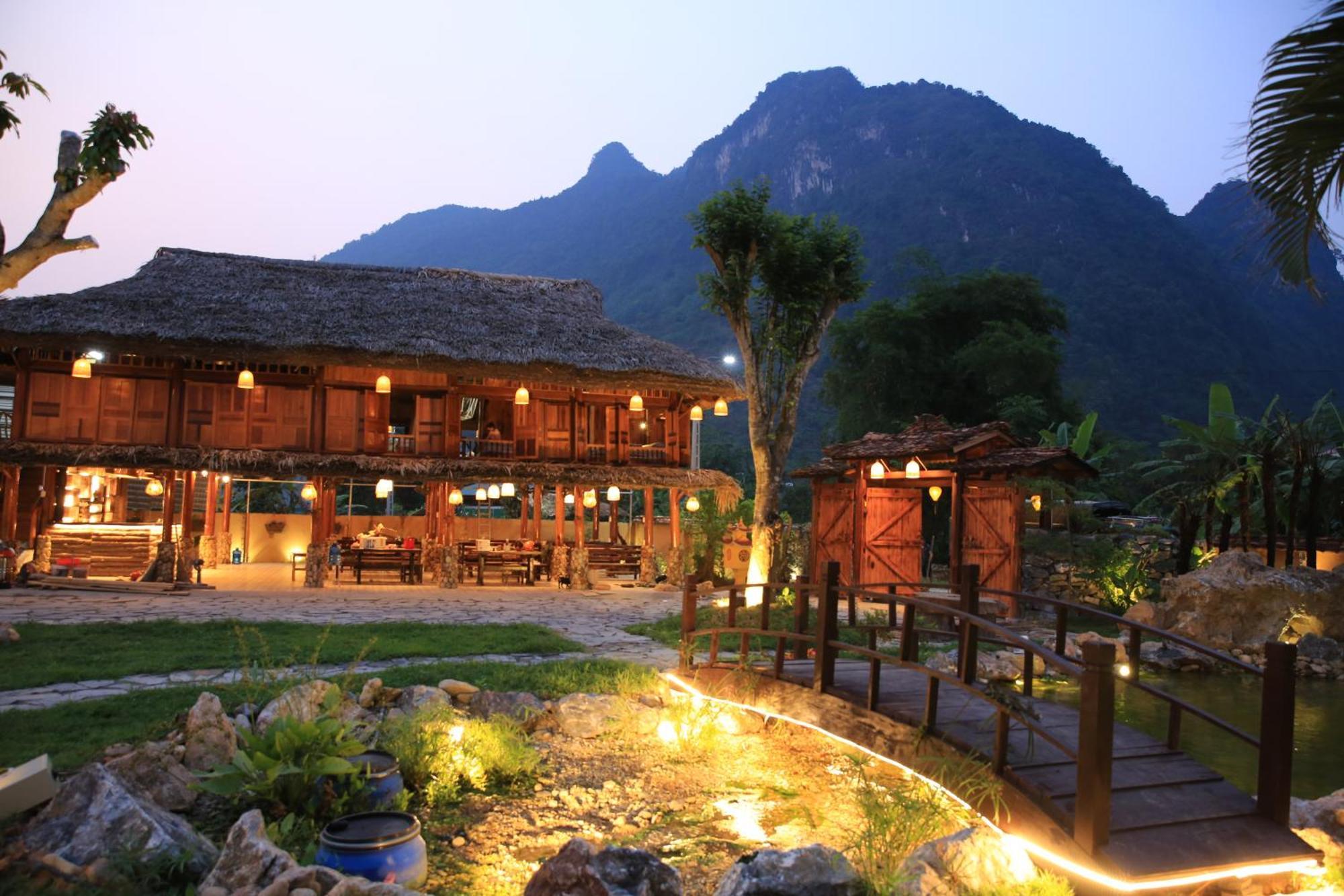 Ha Giang Eco Stone House - Tours & Rental Motorbike ภายนอก รูปภาพ