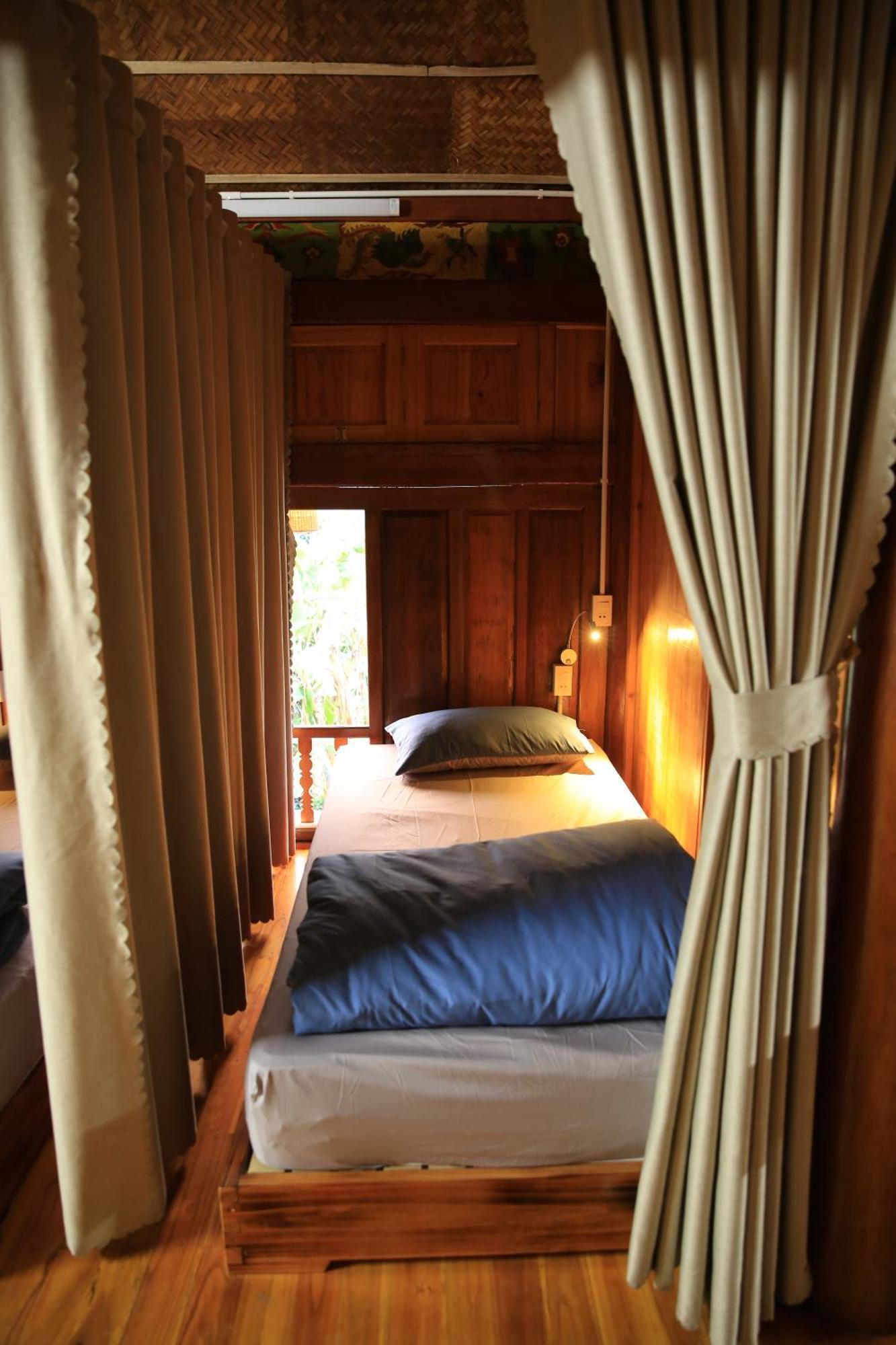 Ha Giang Eco Stone House - Tours & Rental Motorbike ภายนอก รูปภาพ